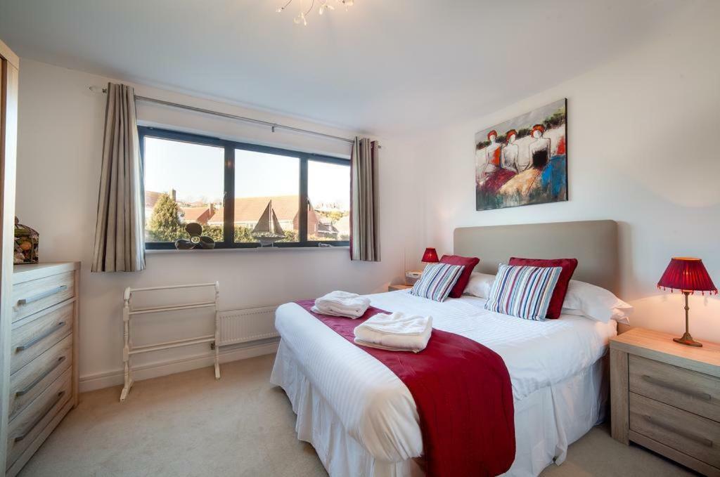 Beaches - South Sands Beach House Torquay Bagian luar foto